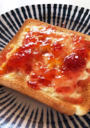 チーズとジャムのトースト-レシピのメイン写真