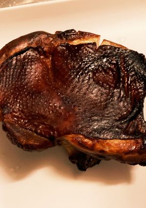 スモークチップで作る燻製鶏もも肉-レシピのメイン写真