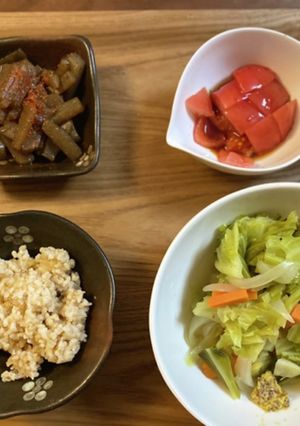 3日【夜】野菜たっぷりポトフ ピリ辛蒟蒻-レシピのメイン写真