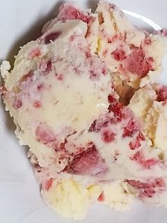 冷凍いちごでアイスクリーム♪-レシピのメイン写真