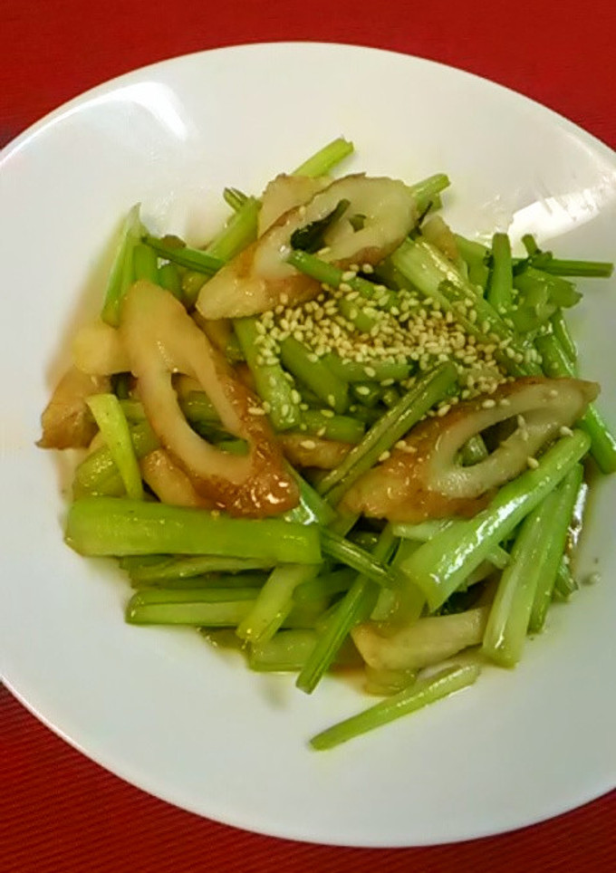 かぶの茎とちくわのオイスター炒め物-レシピのメイン写真
