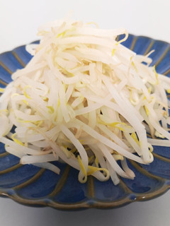 レンジで緑豆もやしを加熱!簡単♪-レシピのメイン写真