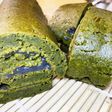 HM.抹茶と黒ごま豆腐のロールケーキ