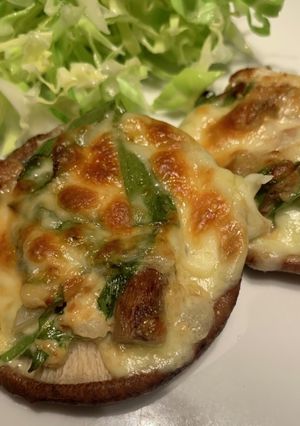 椎茸の軸も！みじん切りにしてチーズ焼き-レシピのメイン写真