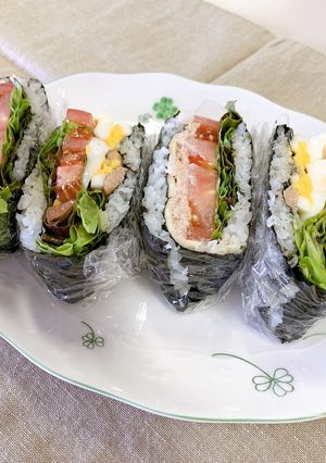 親子でたのしく焼き鳥缶でパタパタおにぎり-レシピのメイン写真