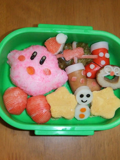 キャラ弁 星のカービィーのクリスマス-レシピのメイン写真