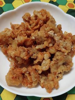 鶏皮揚げ【鶏油抽出したあとの使って】-レシピのメイン写真