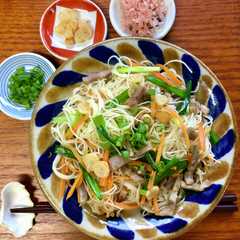 รูปของ ちむどん飯！優子のソーミンチャンプルー