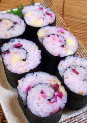 チーズとしば漬けのくるくる巻き寿司♡-レシピのメイン写真