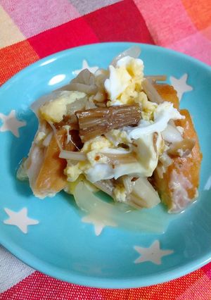 麩、味エノキ、玉ねぎ、ちくわの卵とじ-レシピのメイン写真