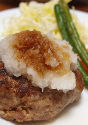 平凡な♪うちのハンバーグ-レシピのメイン写真