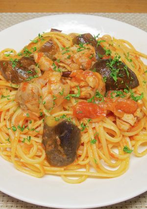 鶏肉と茄子のトマトソースパスタ-レシピのメイン写真