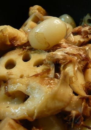 レンコンと玉こんにゃくのかつお煮-レシピのメイン写真