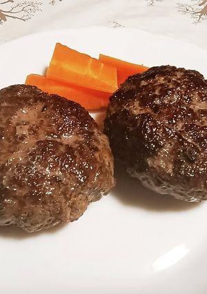 ビールのためのハーブハンバーグ-レシピのメイン写真