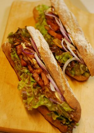 舞茸とベーコンの味噌炒めサンド-レシピのメイン写真