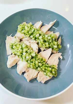 鶏胸肉の長芋バジルソースかけ-レシピのメイン写真
