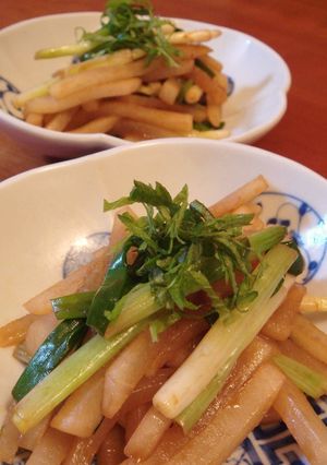 大根と細ネギの蒸し炒めオイスターソース味-レシピのメイン写真