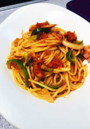 トマト缶で作るナポリタン-レシピのメイン写真