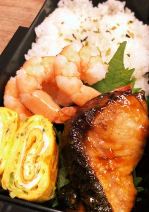ぶりの照り焼き弁当　530-レシピのメイン写真