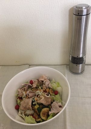 ズッキーニとトマトの完璧開運サラダ-レシピのメイン写真