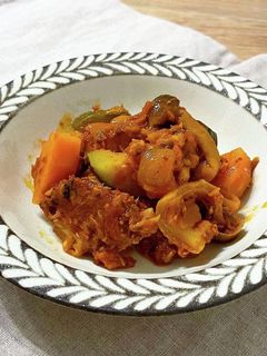 ハリッサバ缶でトマト煮込み-レシピのメイン写真