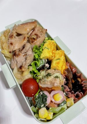 鷄もも肉とキャベツの塩麹漬け焼き弁当-レシピのメイン写真