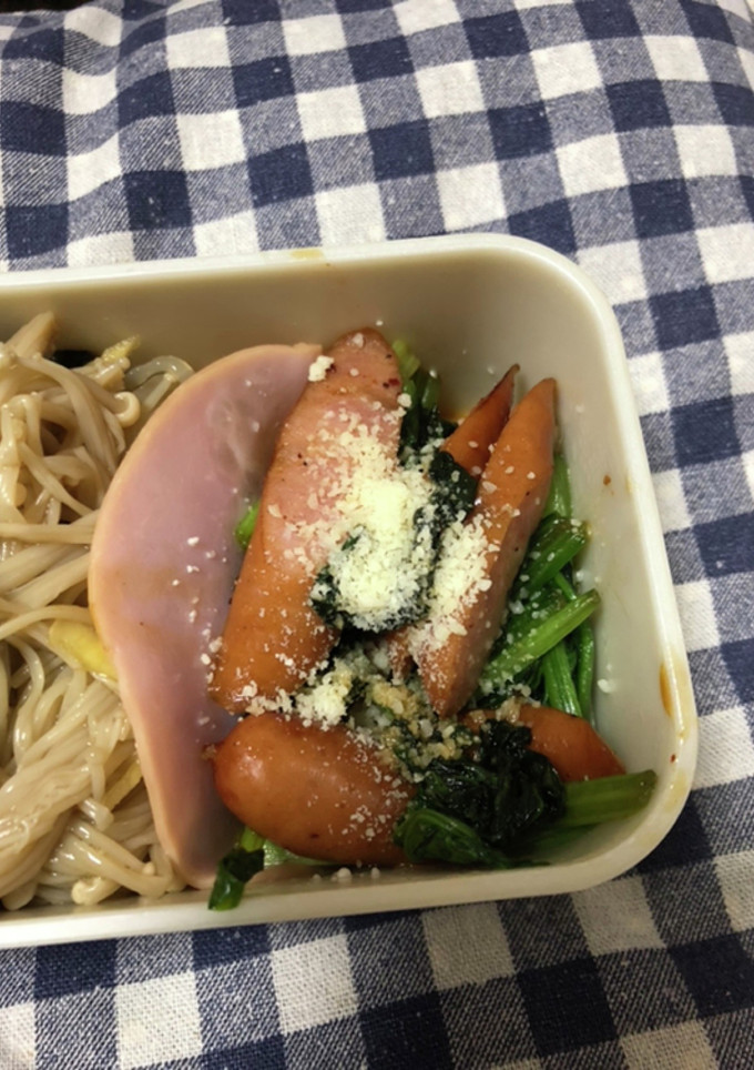 ほうれんソーセージの焼肉のタレ炒め-レシピのメイン写真