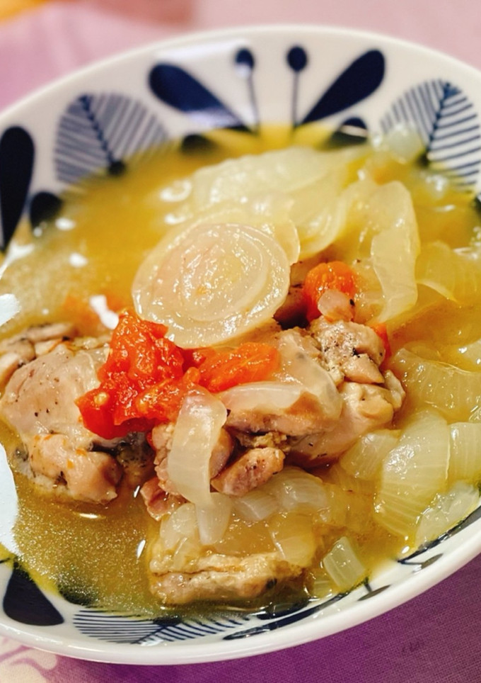 新玉ねぎと鶏肉の無水煮込み-レシピのメイン写真