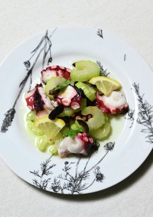タコとセロリとオリーブのサラダ-レシピのメイン写真