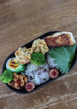 JK☆梅しそおにぎり弁当♪-レシピのメイン写真