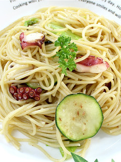 旨辛*たことズッキーニのアンチョビパスタ-レシピのメイン写真