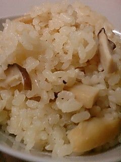茸の炊き込みごはん-レシピのメイン写真