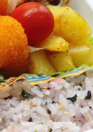 お弁当に✩.*˚じゃがいもカレー炒め-レシピのメイン写真