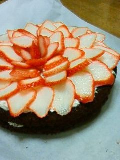 いちごと生クリームのチョコレートケーキ-レシピのメイン写真