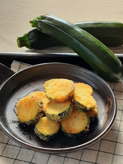 【野菜ソムリエ】ズッキーニのお手軽フライ-レシピのメイン写真