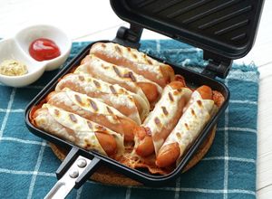 ウマすぎ★簡単★餃子皮でウインナードック-レシピのメイン写真