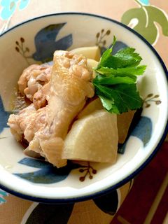 ニンニクで食欲UP!鳥手羽元と大根煮-レシピのメイン写真