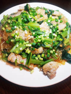 簡単☆中華風豚肉と小松菜の春雨煮-レシピのメイン写真