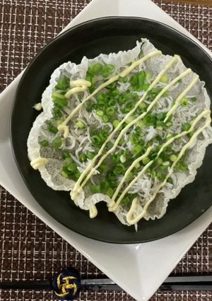 ライスペーパーしらす煎餅(簡単おつまみ)-レシピのメイン写真