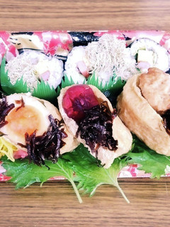 助六弁当→転生→キツネ3匹(稲荷寿司)-レシピのメイン写真