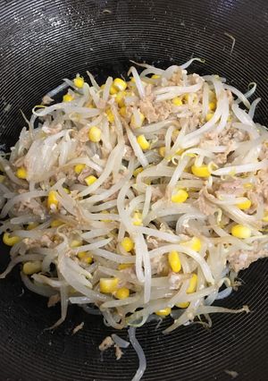 ツナ•もやし•コーンの塩麹炒め-レシピのメイン写真