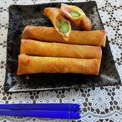 A picture of お弁当に☆アスパラチーズ春巻き.