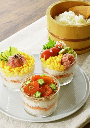 あわせ酢でカップ寿司-レシピのメイン写真