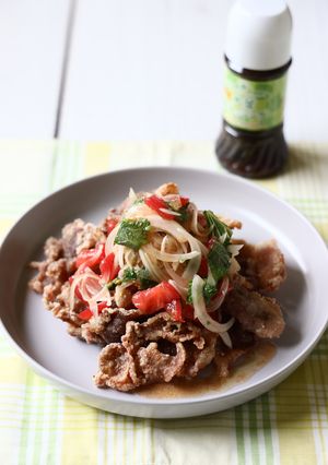 豚のカリカリ揚げ 大葉トマトだれ-レシピのメイン写真