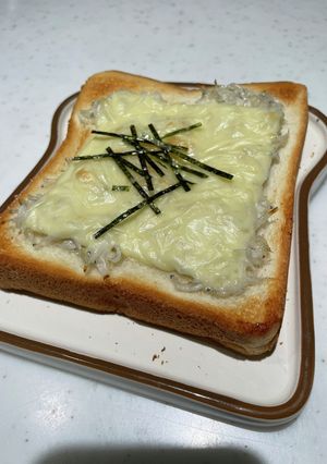 しらすトースト-レシピのメイン写真