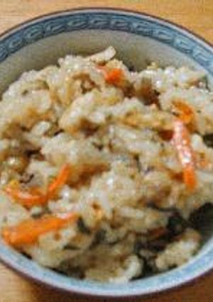 簡単お手軽炊き込みご飯-レシピのメイン写真