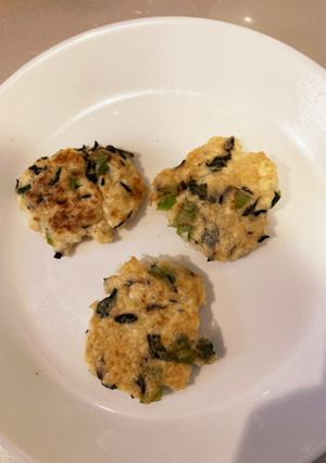 つかみ食べ離乳食☆鉄分お豆腐ハンバーグ-レシピのメイン写真
