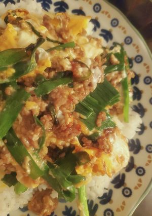 うまうま！ニラたま丼(試作①)-レシピのメイン写真