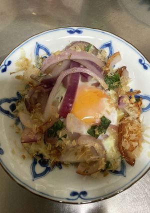 新玉ねぎの巣もごり卵-レシピのメイン写真