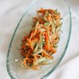 みょうがと人参の和え物